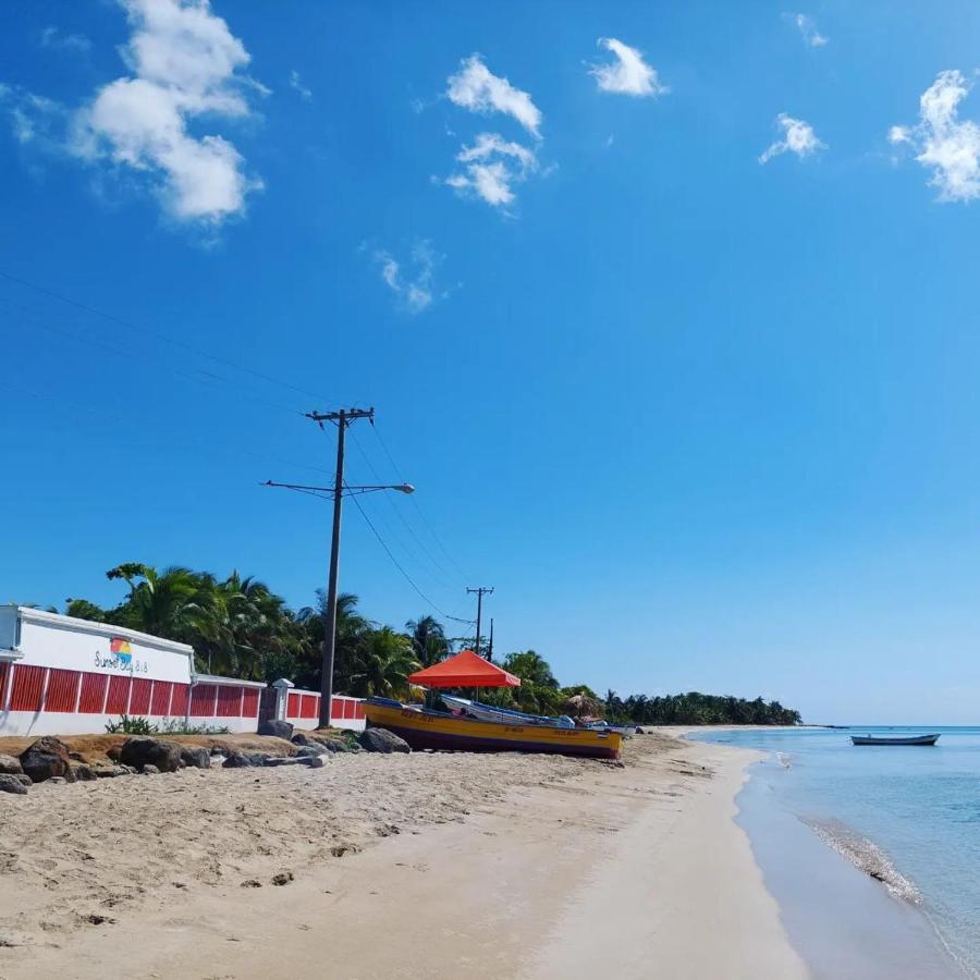 Brig Bay Sunset Bay B&B المظهر الخارجي الصورة